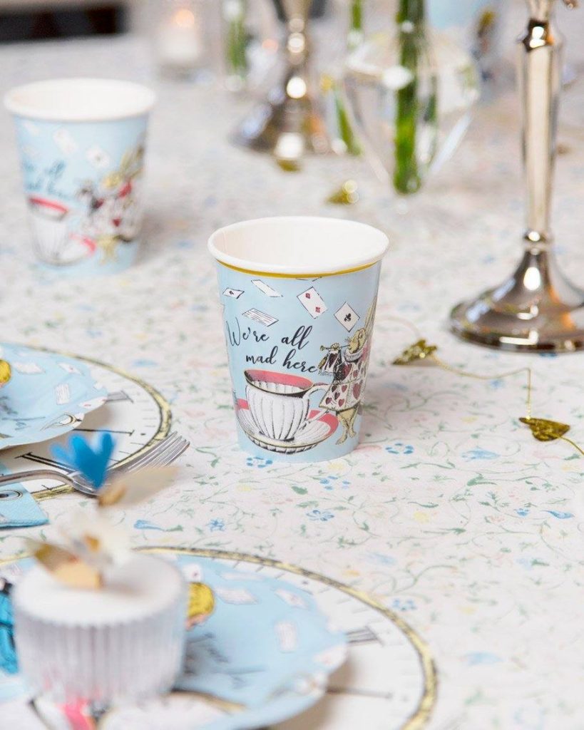 Alice In Wonderland Paper Cups 8ct