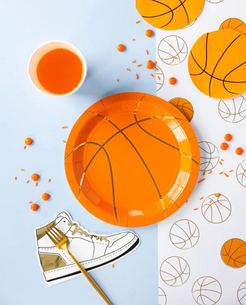 Basketball Lunch Plates 8ct