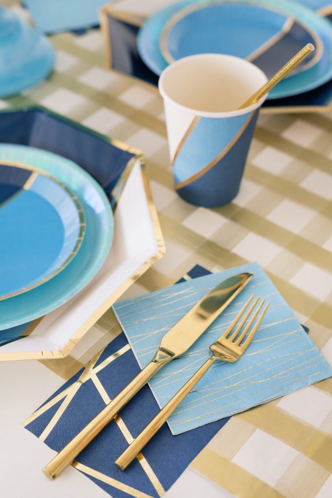 Blue & Gold Markle Dessert Napkins 20ct