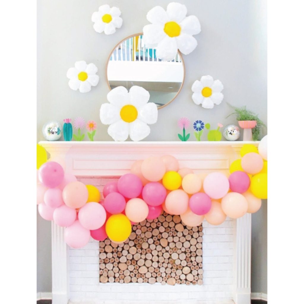 DIY Daisy Chic Balloon Garland Kit