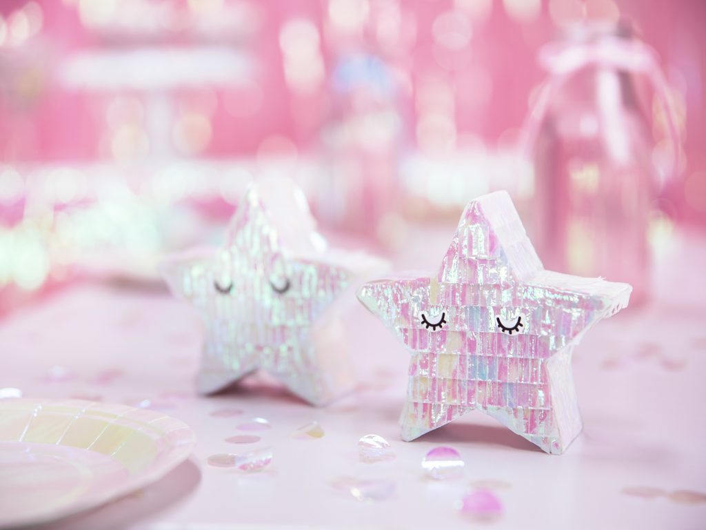 Mini Iridescent Star Piñata Party Favor