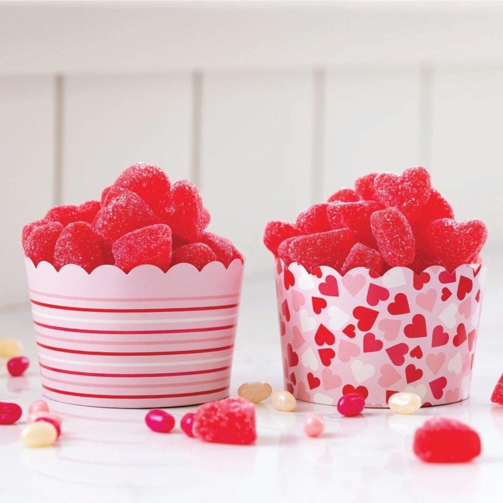 Jumbo Pink Lots Of Love Food Cups 40ct