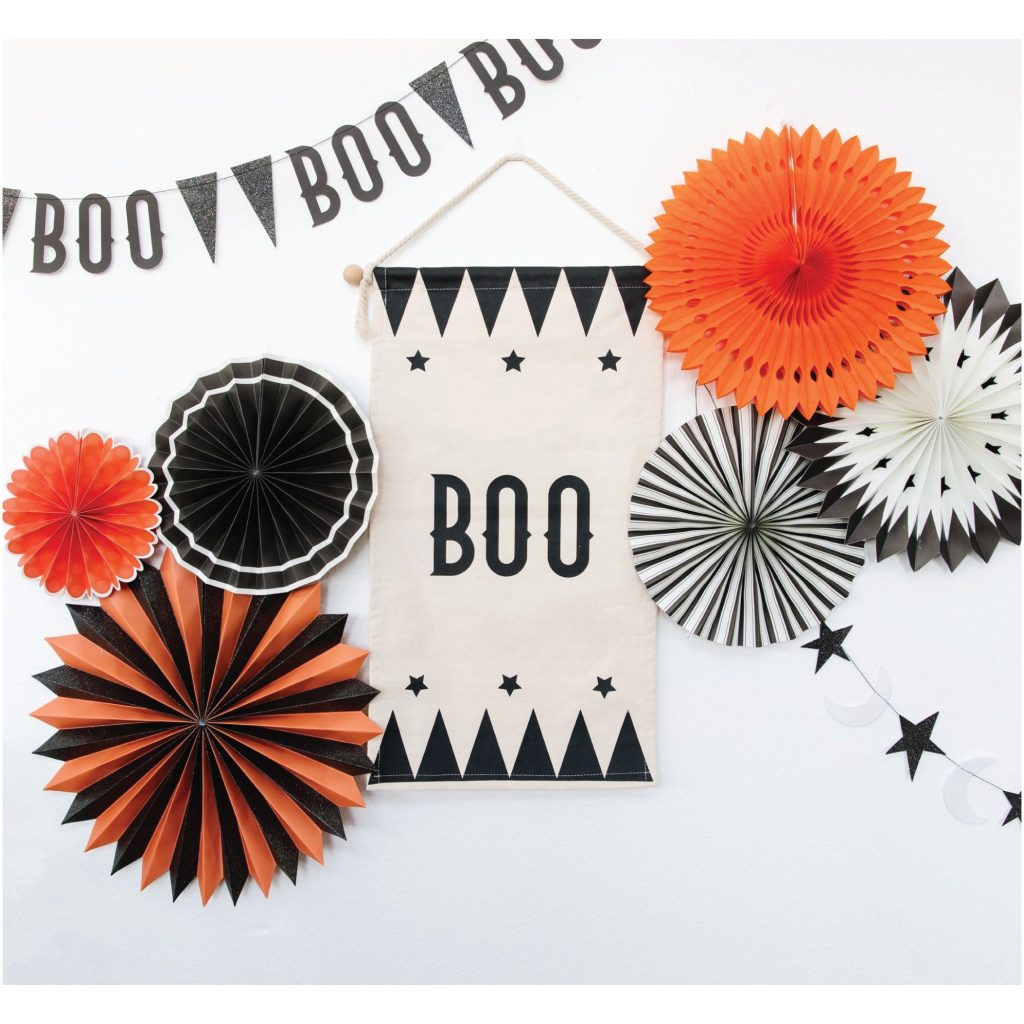 Vintage Halloween Paper Fan Decorating Kit 6ct