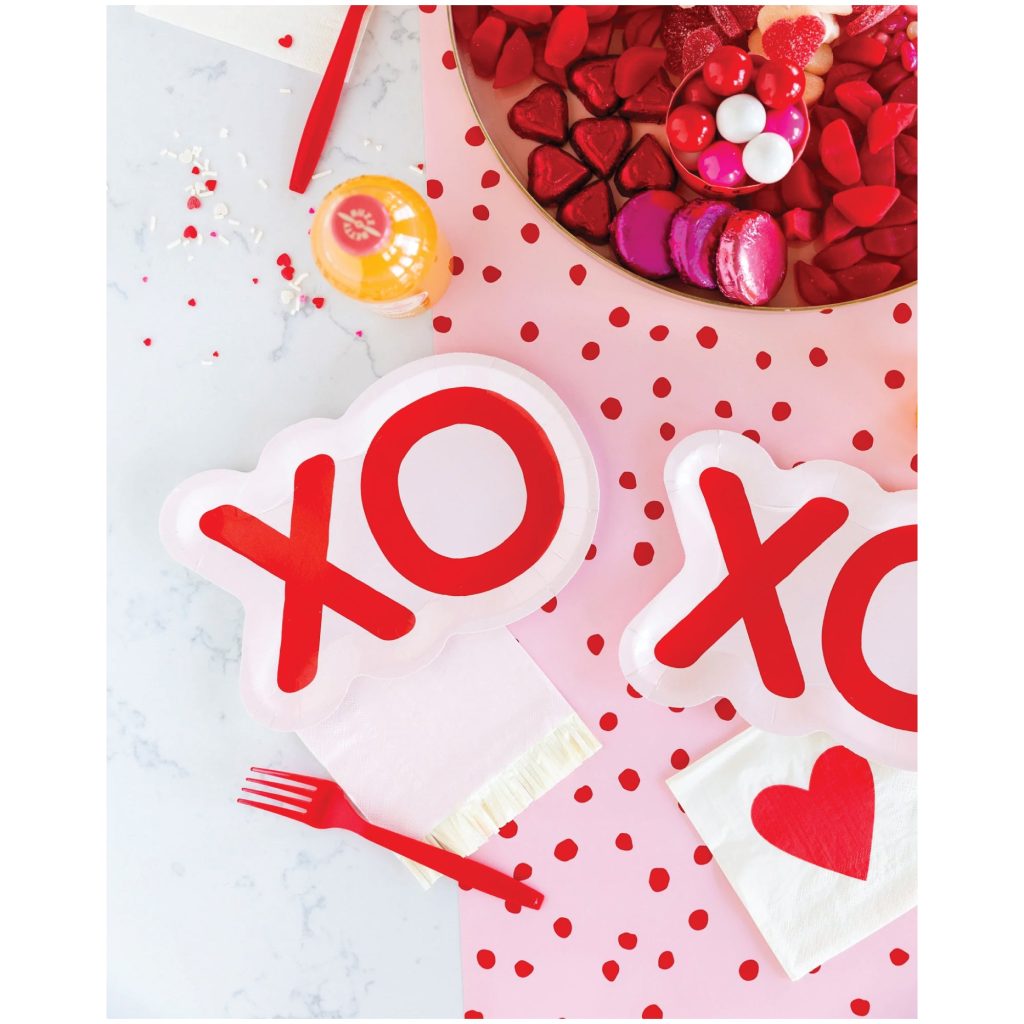 XO Valentine’s Day Dessert Plates 8ct