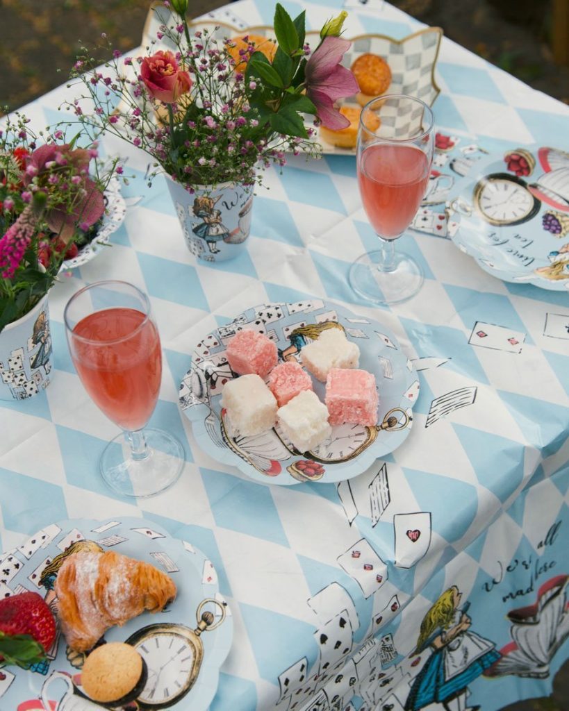 Alice In Wonderland Paper Table Cover