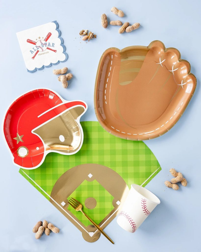 Baseball Mitt Dinner Plates 8ct