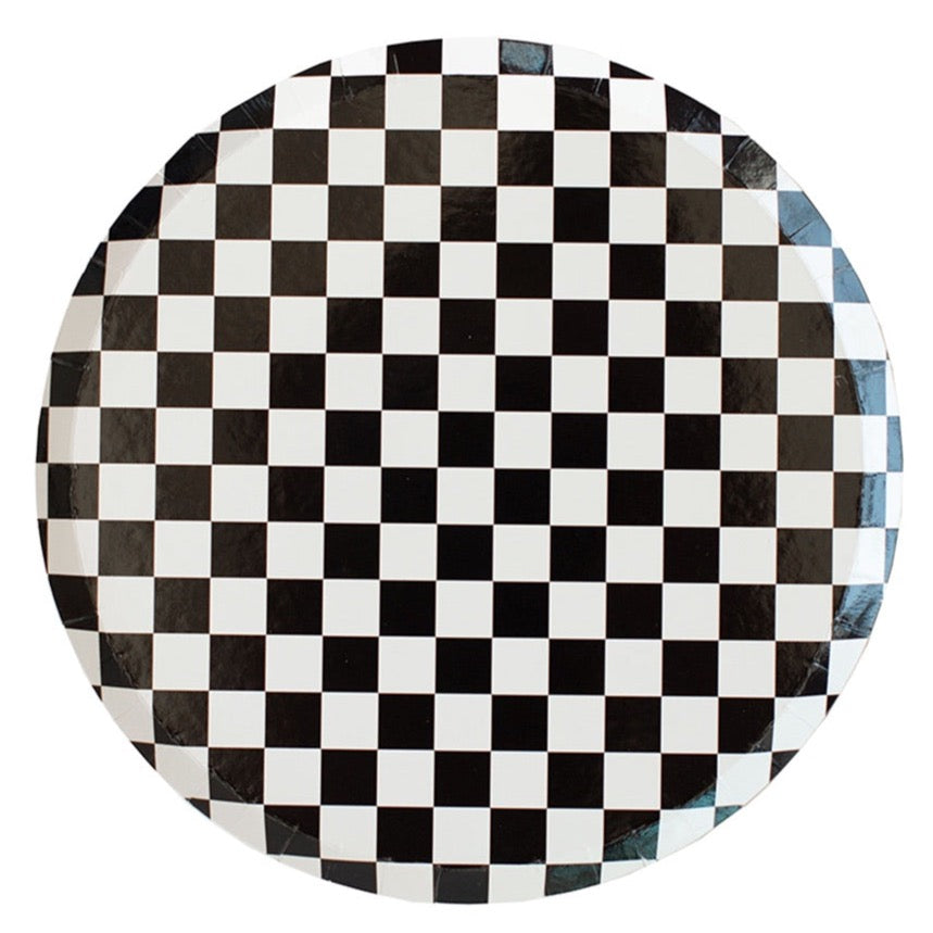 Black & White Checkered Dinner Plates 8ct