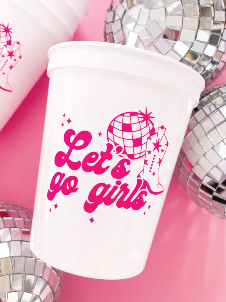 Let’s Go Girls Plastic Stadium Cups 6ct