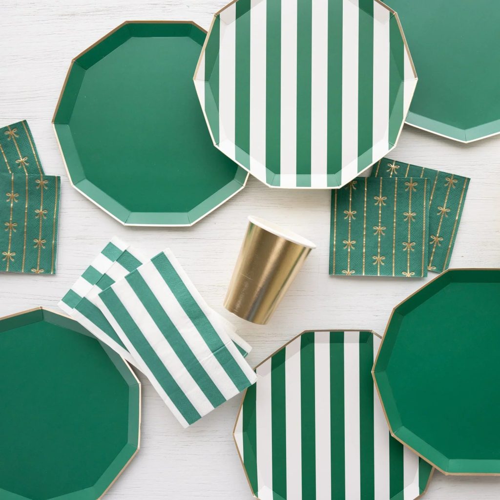 Emerald Green Cabana Striped Dinner Plates 8ct