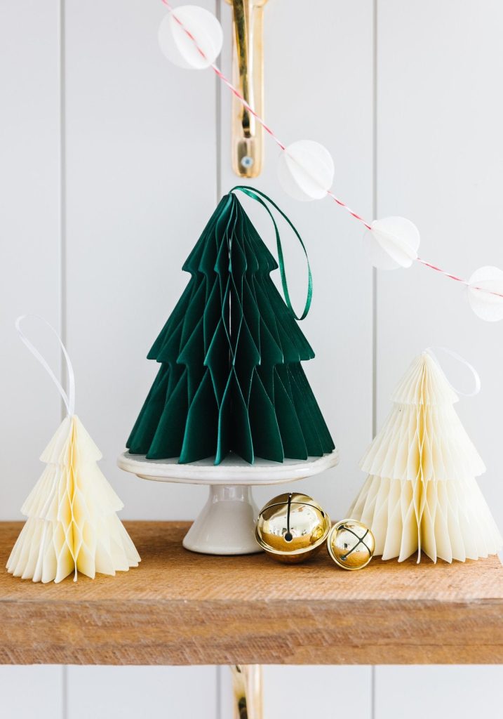 Green & Cream Christmas Tree Honeycomb Paper Centerpieces 3ct