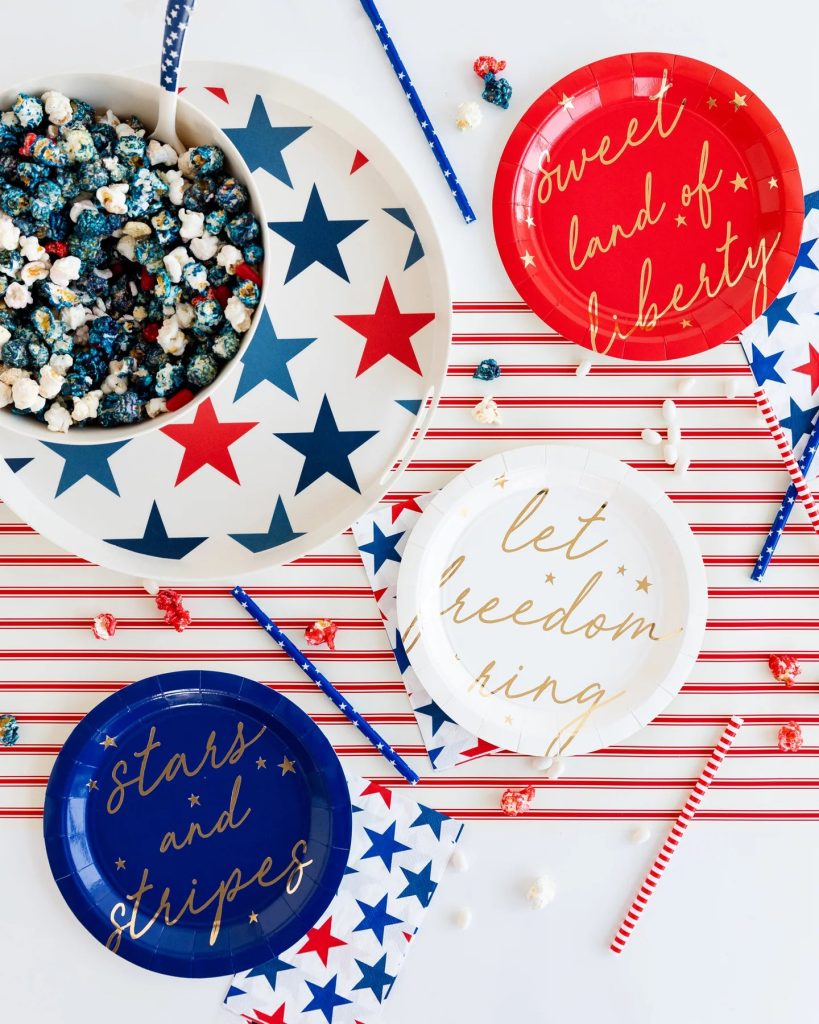 Patriotic Red, White, & Blue Lunch Plates 9ct