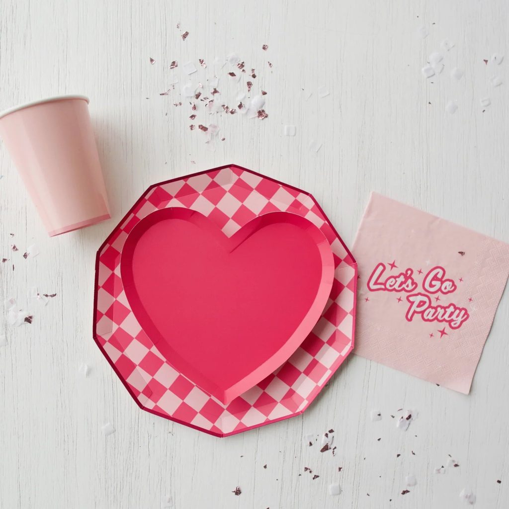 Hot Pink Heart Lunch Plates 8ct