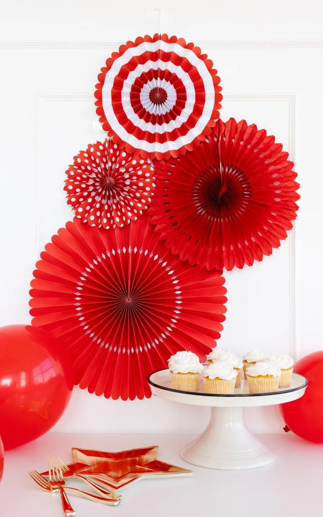 Red And White Paper Fan Decorations