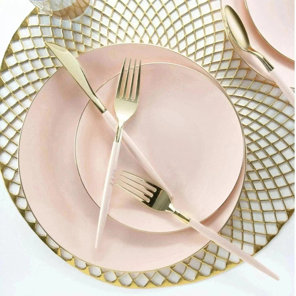 Pale Pink & Gold Rim Plastic Dinner Plates 10ct