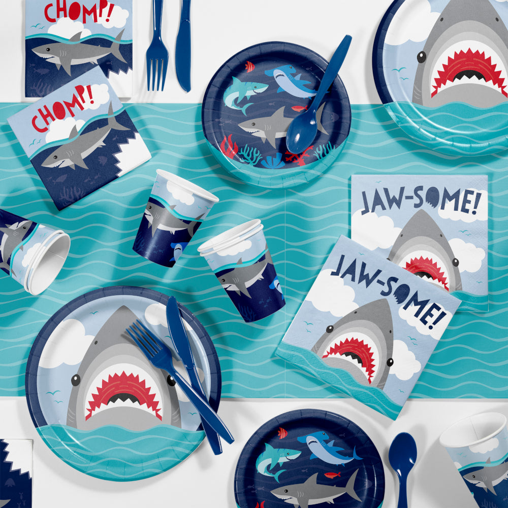 Shark Attack Lunch Plates 8ct